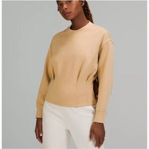 LULULEMON Gathered Waist Crew Pullover Pecan Tan Size 8